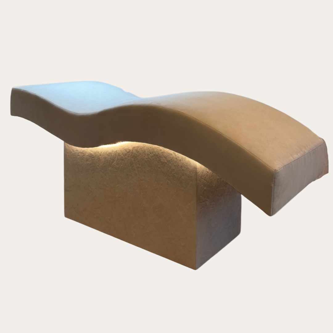 Deluxe Creme With Light