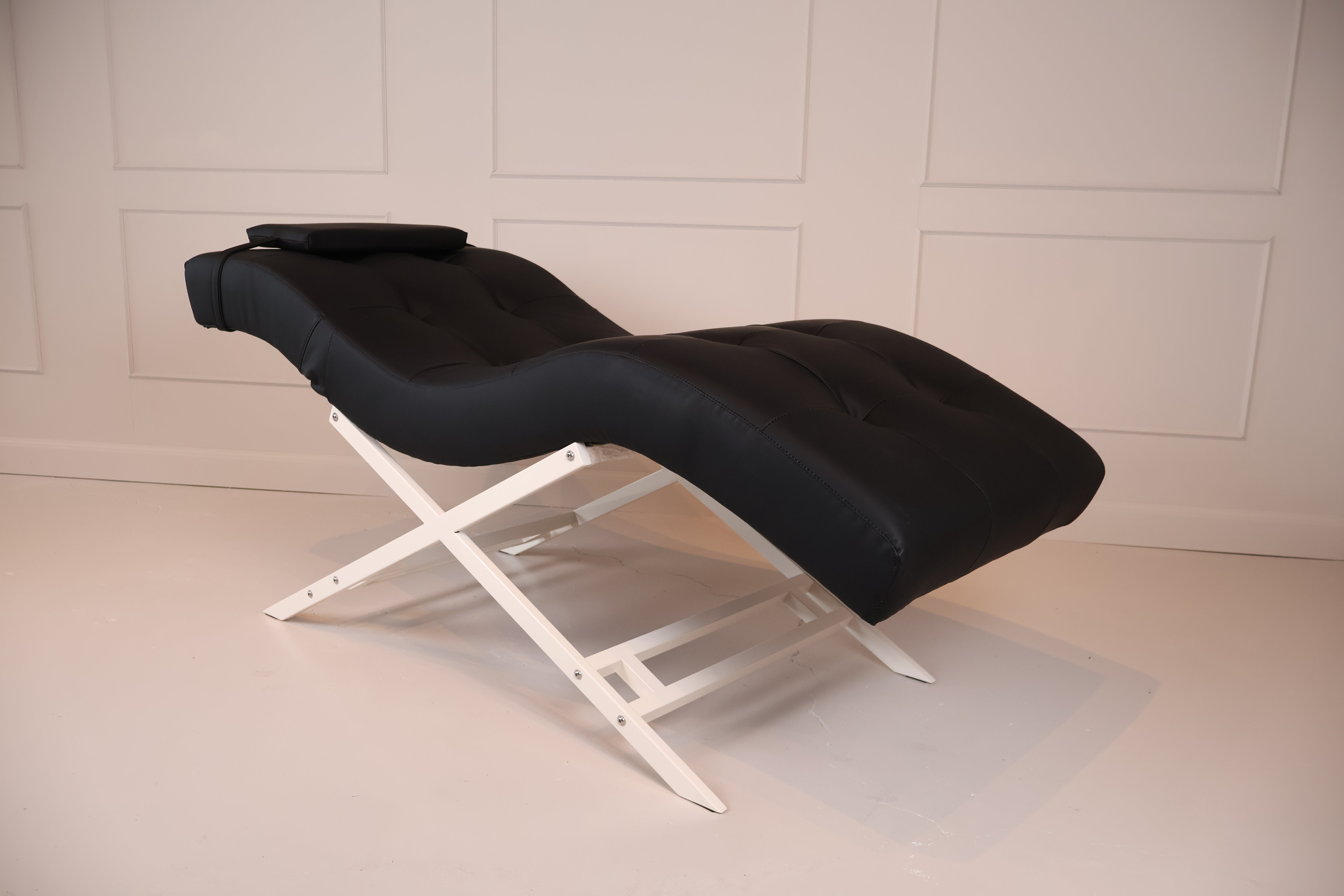 Nova Beauty Seat