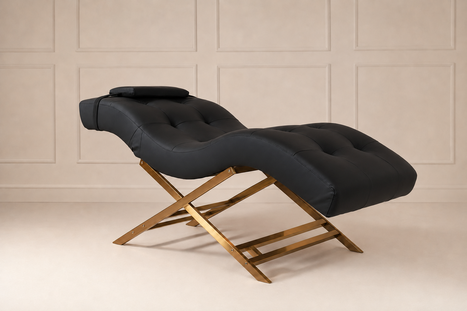 Nova Beauty Seat lederlook zwart frame goud